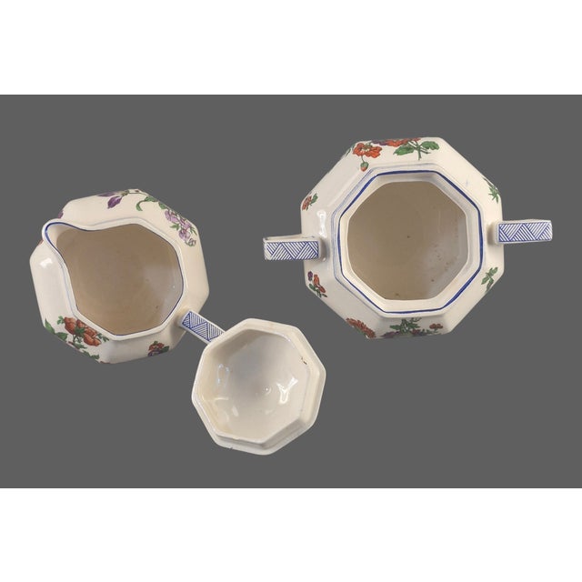 English Vintage Royal Doulton "Old Leeds Spray" Pattern Sugar & Creamer Set For Sale - Image 3 of 7