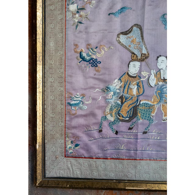 Textile 19th Century Chinese Fine Silk Embroidered Panel With Figures on Purple Ground For Sale - Image 7 of 16