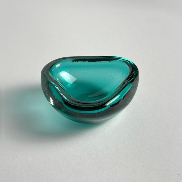 1960s Small Mid-20th Century Murano Glass Geode Bowl from Archimede Seguso, Italy, 1960s For Sale - Image 5 of 10