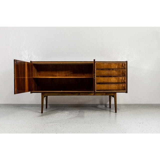 Mid-Century Modern Walnut Sideboard by S. Albracht, Poland, 1972 For Sale - Image 4 of 18