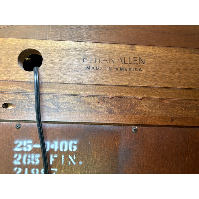 1990s Ethan Allen Medallion Curio Cabinet 1 For Sale In Rochester - Image 6 of 10