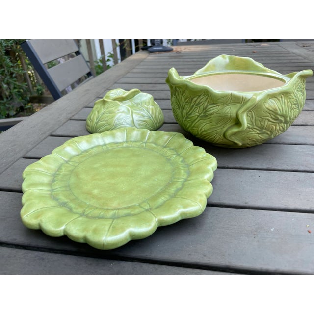 1970s Vintage Holland Mold Lettuce Leaf Serving Bowl and Plate For Sale - Image 5 of 11