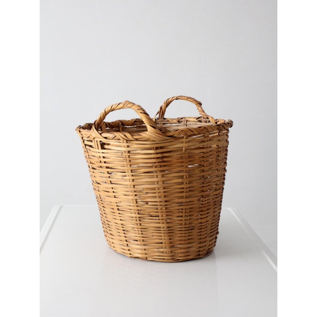 Farmhouse Vintage Woven Wicker Basket For Sale - Image 3 of 11