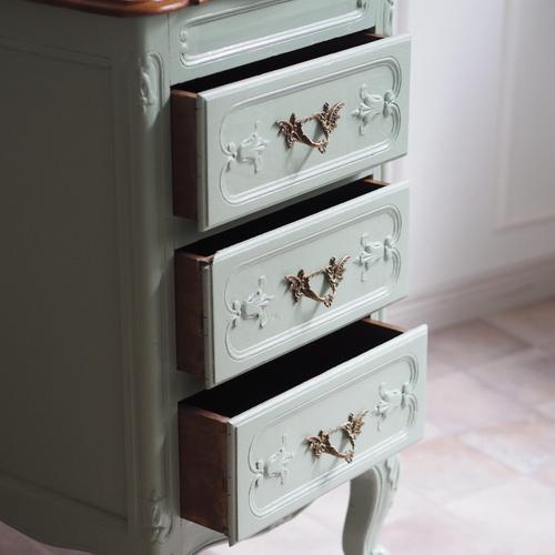 1950s Narrow Louis XV Style Chest of Drawers, 1950s For Sale - Image 5 of 13