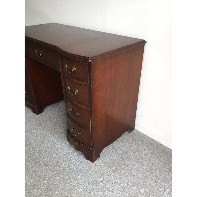 Mid Century Federal Style Mahogany Writing Desk With 7 Drawers For Sale - Image 11 of 18