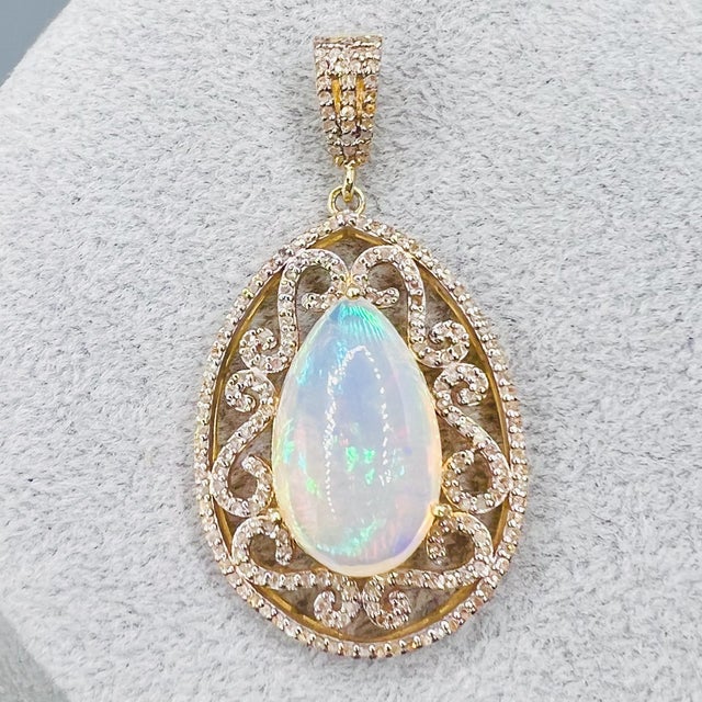 Vintage Art Deco Style Pear Opal and Diamond Teardrop Statement Pendant in Gilded 925 Silver, 1980s For Sale - Image 15 of 15