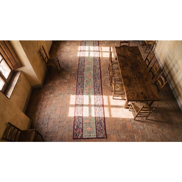 Textile 1930s Gray Floral Folk Art Antique American Hooked Rug 2'4" X 18' Handknotted Wool Carpet For Sale - Image 7 of 9