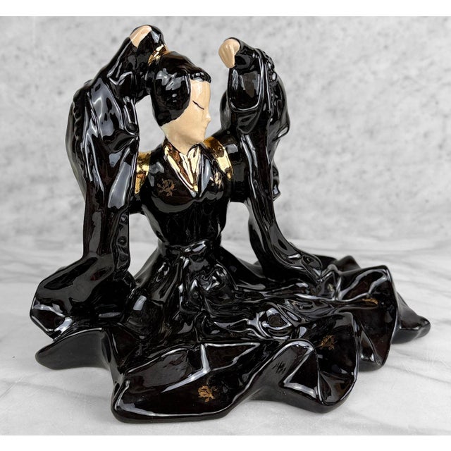 Chinoiserie Vintage Asian Chinoiserie Hollywood Regency Women Dancer Porcelain Sculpture For Sale - Image 3 of 9