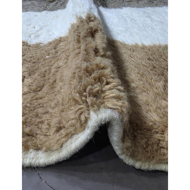 Neutral Contemporary Moroccan Rug - 8.4 X 5.9 Ft For Sale In Cleveland - Image 6 of 8