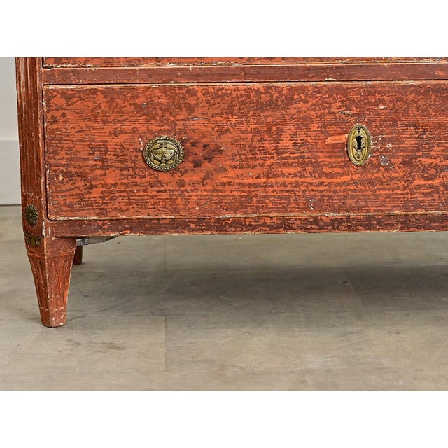 Wood Swedish Gustavian Period 18th Century Painted Commode For Sale - Image 7 of 14