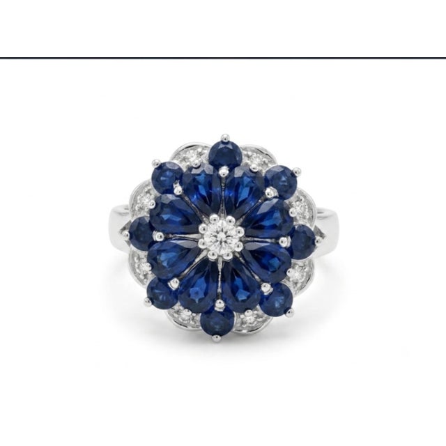 Natural Blue Sapphire 3.20cts & Diamond 0.18cts Ring in 14k Gold For Sale In New York - Image 6 of 8