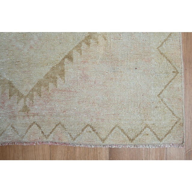 1970s Vintage Handmade Wool Cotton Turkish Beige Area Rug For Sale - Image 10 of 11