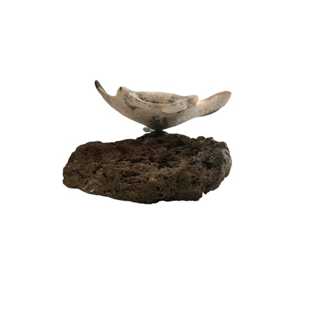 Late 20th Century Nautical Stone Stingray Sculpture on Lava Rock, Signed & Numbered, 12.5"w For Sale - Image 11 of 11