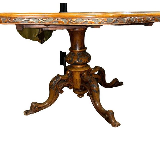 Antique Irish Walnut Centre Table, 1860s For Sale - Image 4 of 7