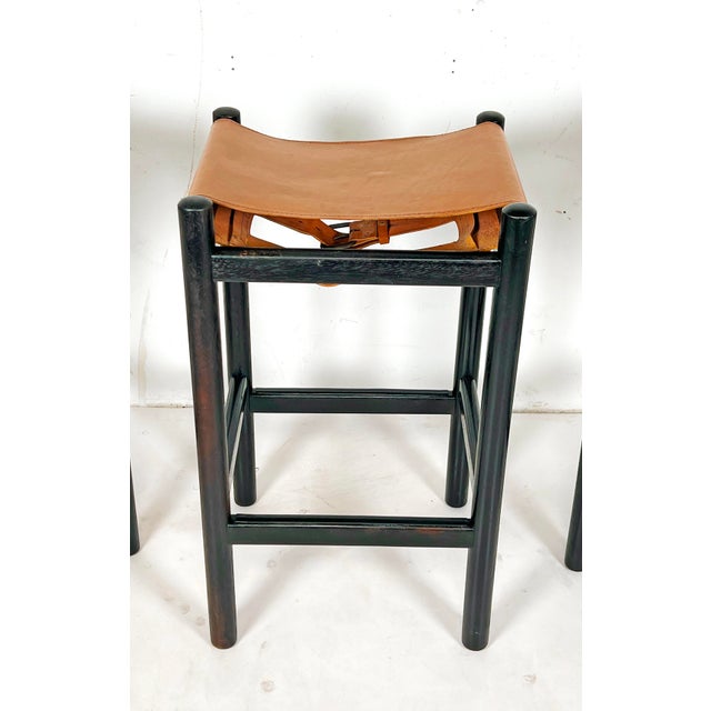 Mid-Century Modern C. 1970s Mary Featherstone Set of Three "Hobb" Stools With Leather Seats For Sale - Image 3 of 9