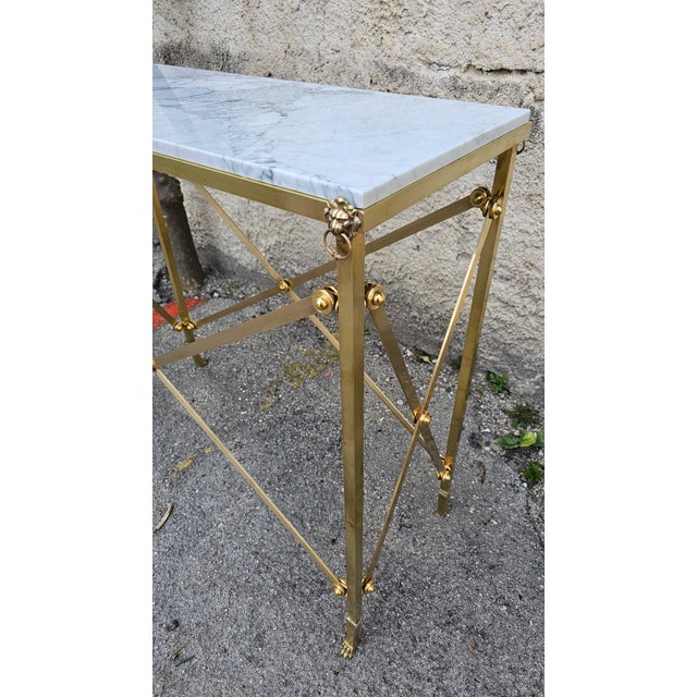 Lionhead Console Table in White Marble and Brass For Sale - Image 5 of 18