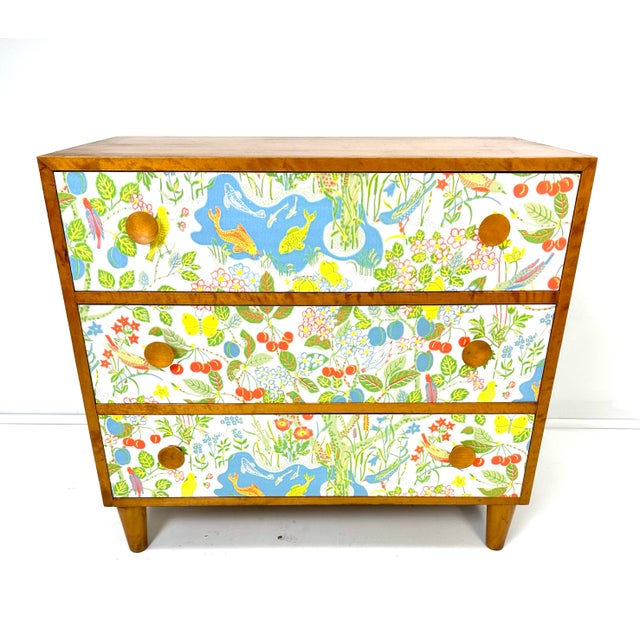 Mid-Century Modern 1950’s Swedish “Paradiset” Dresser For Sale - Image 3 of 12