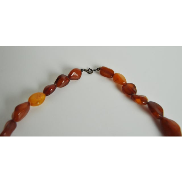 Art Deco Honey Amber Graduated Bead Necklace, 1920s For Sale - Image 9 of 11