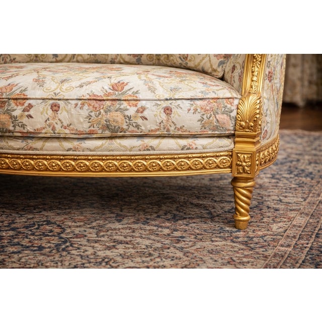 1980 French Louis XVI Gold Beech Damask Settee For Sale - Image 4 of 5