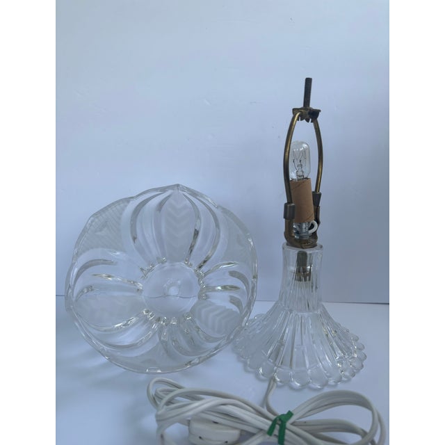 Vintage Yugoslavian 24% Lead Crystal Floral Boudoir Table Lamp For Sale - Image 10 of 12