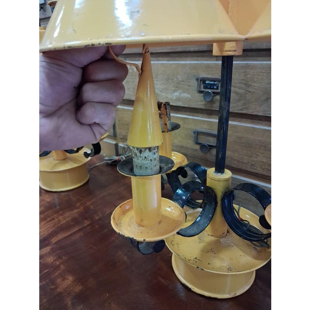 Traditional Empire 3-Light Bouillotte Lamps in Lacquered Sheet Metal with Candle Extinguisher, 1920s, Set of 2 For Sale - Image 3 of 8