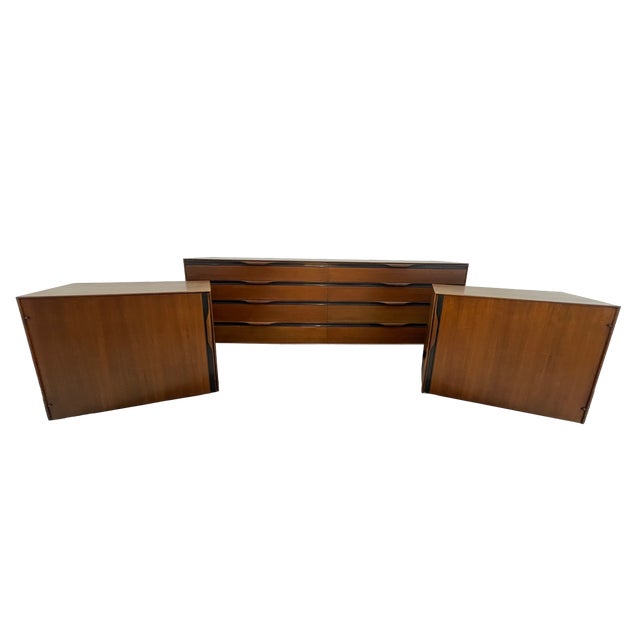 Pair of Walnut Nightstands Attributed to John Kapel for Glenn of California, 1960s For Sale - Image 14 of 15