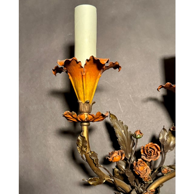 Bronze Early 20th Century Attributed to Edward F. Caldwell & Co. Pair of Painted Tole Floral Wall Sconces For Sale - Image 8 of 8