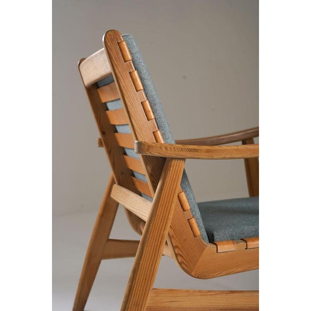 Brown Set of Mid-Century Scandinavian Biri Lounge Chairs attributed to Harry Moen and Torbjørn Afdal, 1960s For Sale - Image 8 of 10