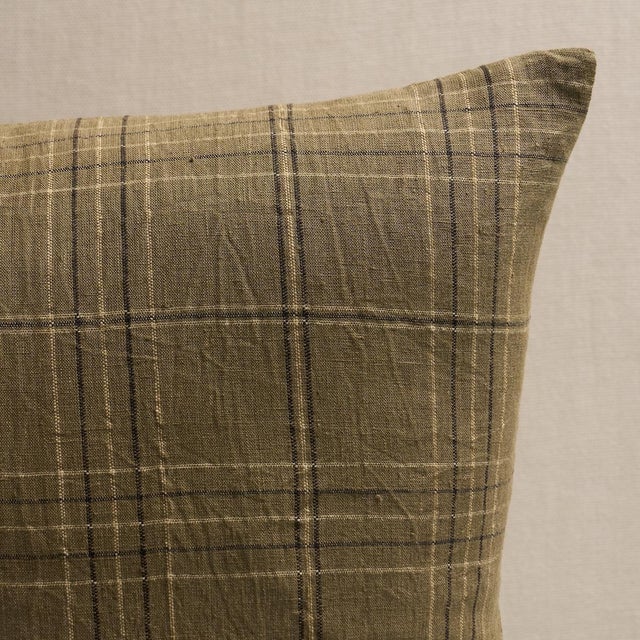 This pillow features Nils Plaid Linen with a Knife Edge finish. Pared down and pretty, Nils Plaid Linen has a performance...