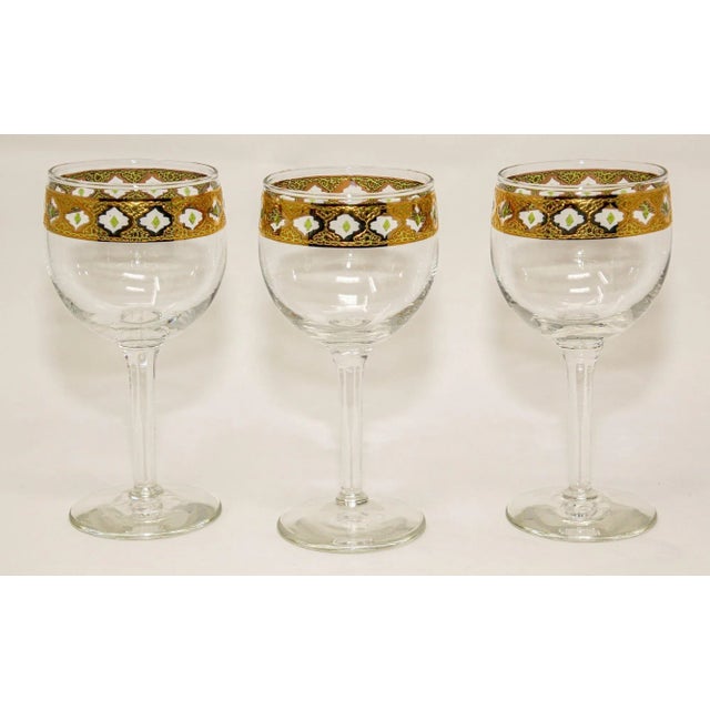 Islamic Set of 3 Vintage Culver Ltd Tyrol 22k Gold Rim Banding Wine Glasses For Sale - Image 3 of 13