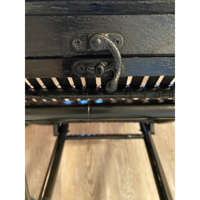 1960s Asian Chinoiserie Bamboo Rattan Folding Tray Table For Sale - Image 10 of 11