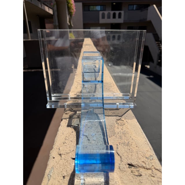Made Goods Made Goods Postmodern Sculptural Lucite Acrylic Bookends Blue Ribbon Memphis Modern Pair For Sale - Image 4 of 7