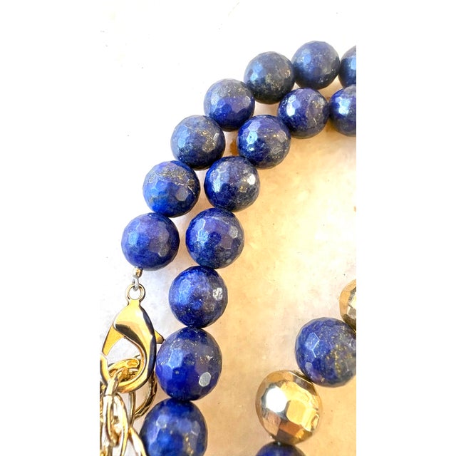 Vintage Face Ted Lapis Beaded Necklace With Gold Tone, Spacers in Clap For Sale - Image 4 of 4