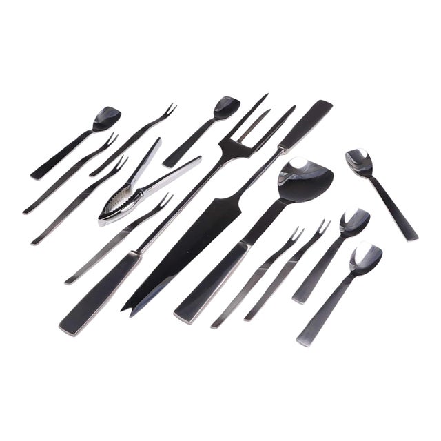 Mid 20th Century Collection of Italian Modern Stainless Steel Serving Flatware- 15 Pieces For Sale