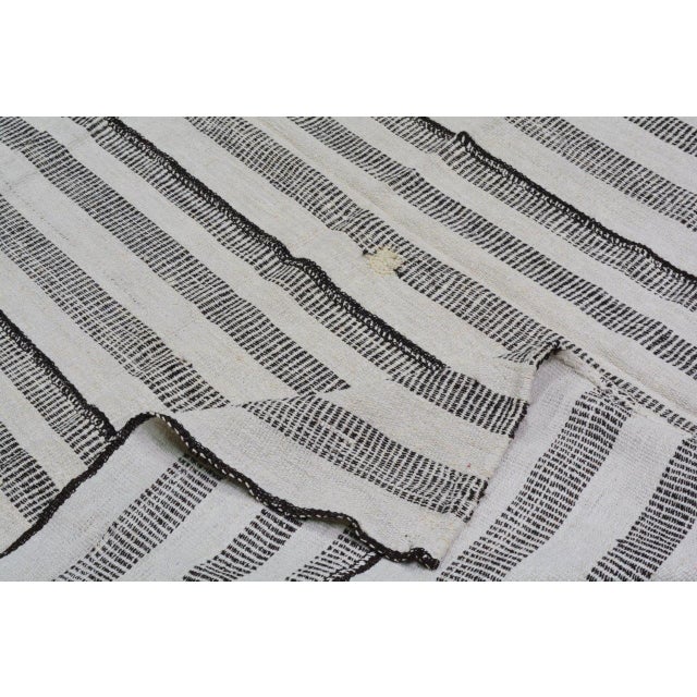 Vintage Turkish Hand Knotted Flatweave Kilim, 5'5x5'9 For Sale - Image 4 of 4