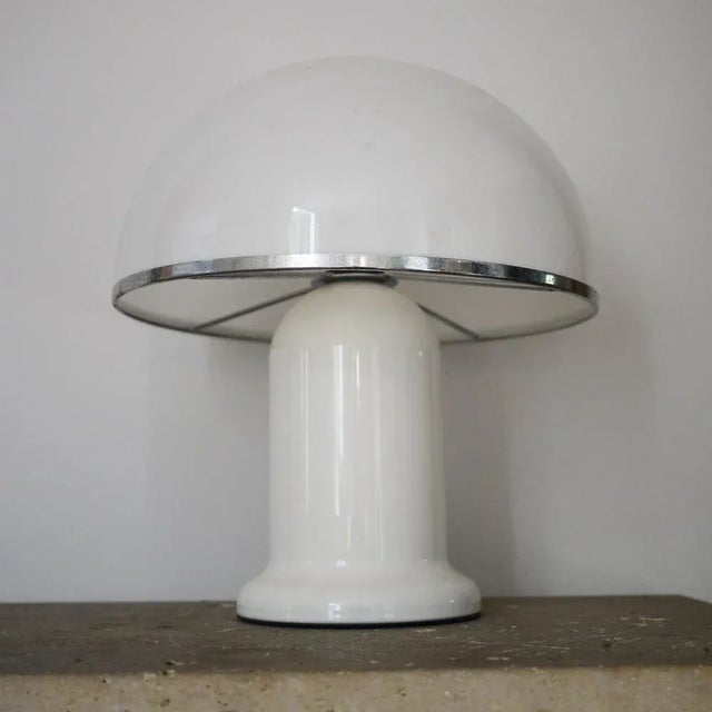 Acrylic Glass Mushroom Table Lamp attributed to Groupe Habitat, France, 1970s For Sale - Image 4 of 9