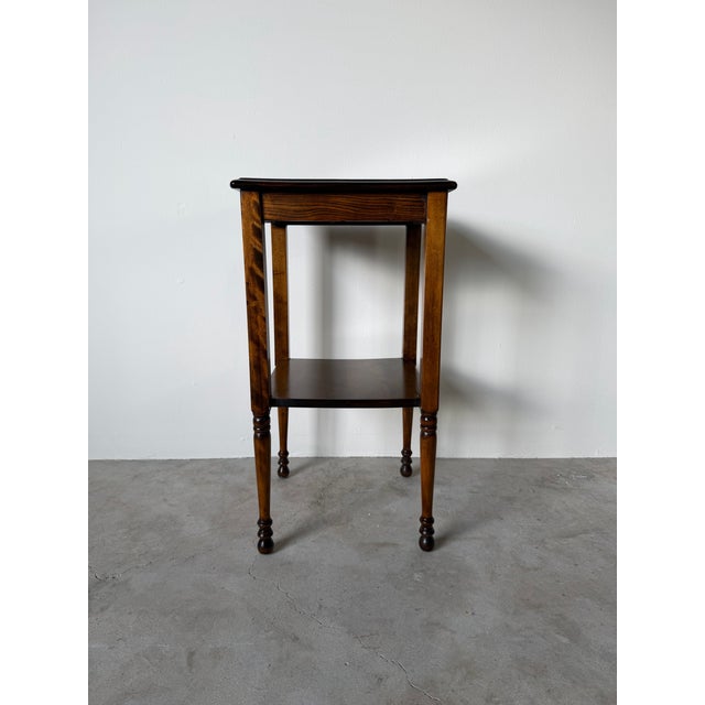 Vintage Traditional Walnut Two-Tier Side Table With Turned Legs For Sale - Image 4 of 12