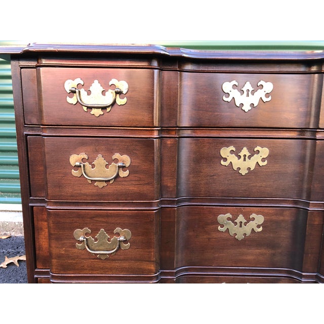 Ethan Allen Court Solid Cherry Block Front Bachelors Chest