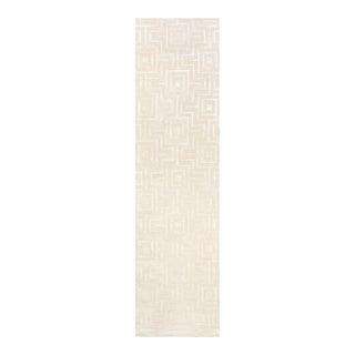 Pasargad Home Edgy Ivory Area Rug, 2' 7'' X 8' 0'' For Sale
