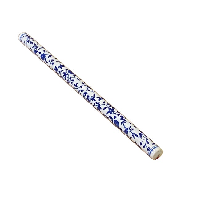 1990s Blue White Porcelain Floral Graphic Flute Shape Tube Display Art For Sale - Image 5 of 7