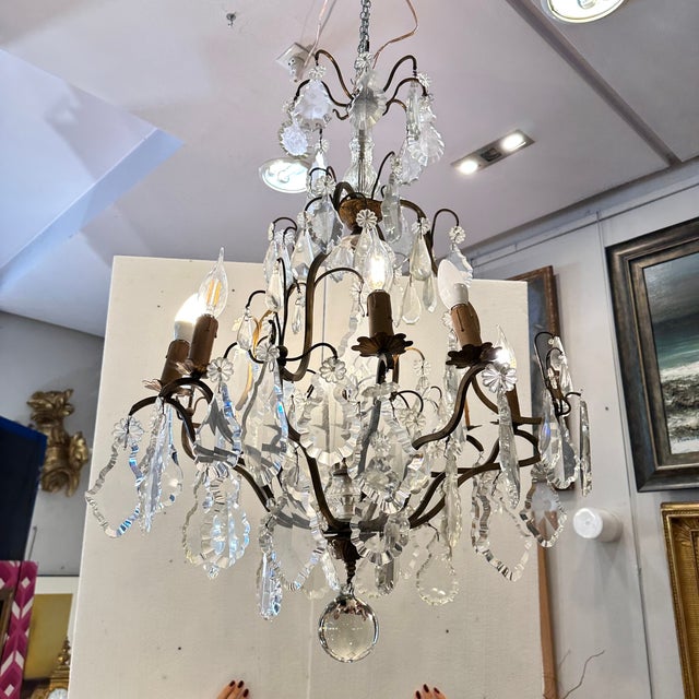 Louis XV Napoleon III Chandelier with Cut Rock Crystal, France, 1880 For Sale - Image 4 of 18