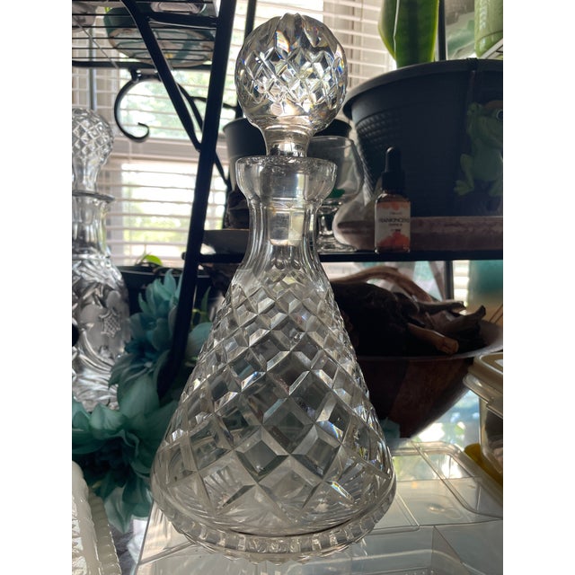 Vintage Waterford Cut Crystal Decanter “Alana” or “Lismore” Design Pattern With Diamond Cuts & Starbursts, Highly Collectible Early-American Glass For Sale - Image 9 of 9