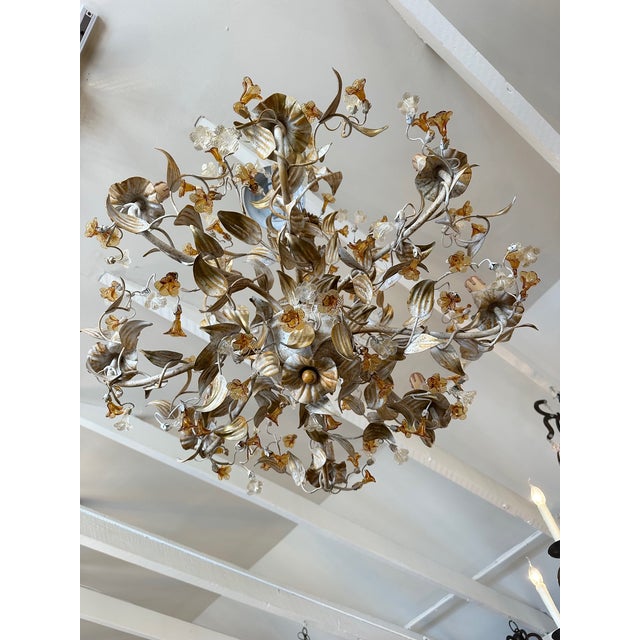 Very elegant contemporary Italian 8 arm large chandelier having cream painted metal body and arms decorated with...