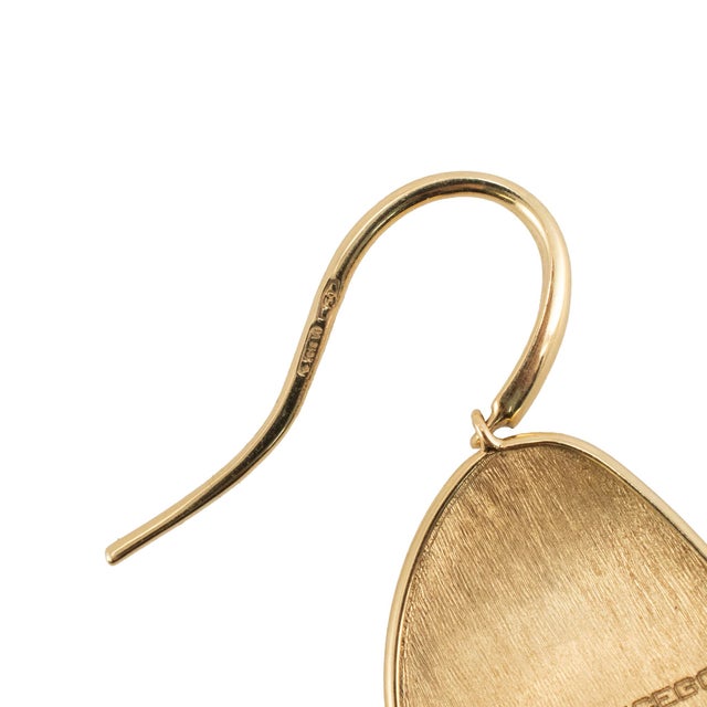 Early 21st Century Marco Blcego Lunaria 18k Yellow Gold Petal Brushed Drop Dangle Earrings, A Pair For Sale - Image 5 of 8
