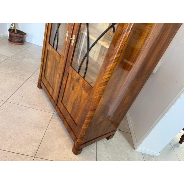 Biedermeier Display Cabinet in Walnut For Sale - Image 9 of 11