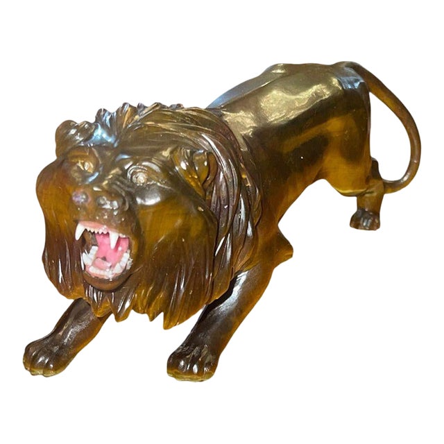 Mid-20th Century Tiger’s Eye Quartz Lion Carving Attributed to Georg O. Wild. For Sale