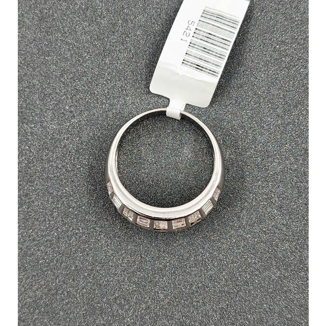 1.70 Ct Diamond Ring Size 6.75 For Sale In Chicago - Image 6 of 9