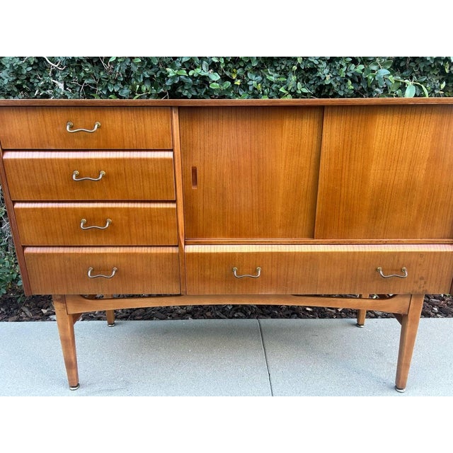 Mid Century Modern Sideboard/Credenza by Nathan For Sale - Image 11 of 17