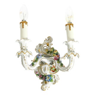 Mid-Century Hand-Painted Porcelain Wall Lamp from Porzellanmanufaktur Dresden, Saxony, 1950s For Sale