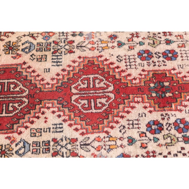 Vintage Persian Abadeh Rug 2'0" X 4'8" For Sale In New York - Image 6 of 8